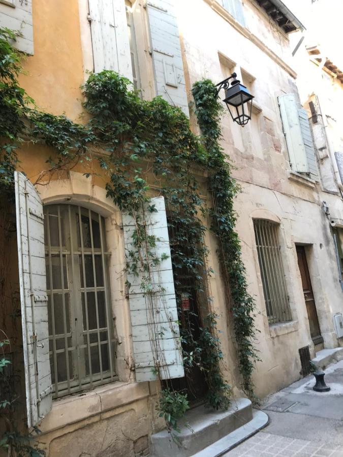 De Charme A La Roquette Apartment *